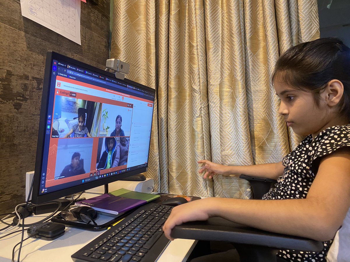 7 yr old started first coding class ❤️