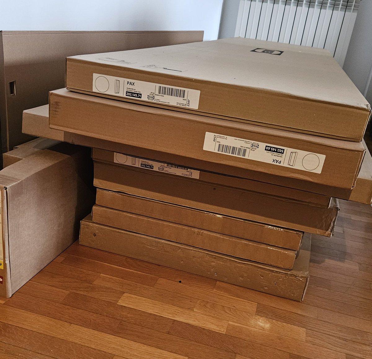 AlbertFabrega's tweet photo. Estoy reacondicionando mi espacio de trabajo y grabación. Las #fabregalecciones me están echando de casa y necesito un poco de sitio. Deseadme suerte que me hará faltaa🛠🪚
¿Consejos? https://t.co/THicRQ0LeG