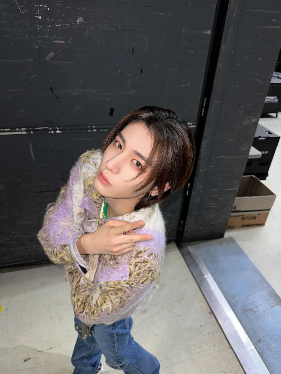 BOYNEXTDOOR_twt's tweet photo. 🥶🥶

#이한 #LEEHAN #BOYNEXTDOOR https://t.co/xvkiL62pD0