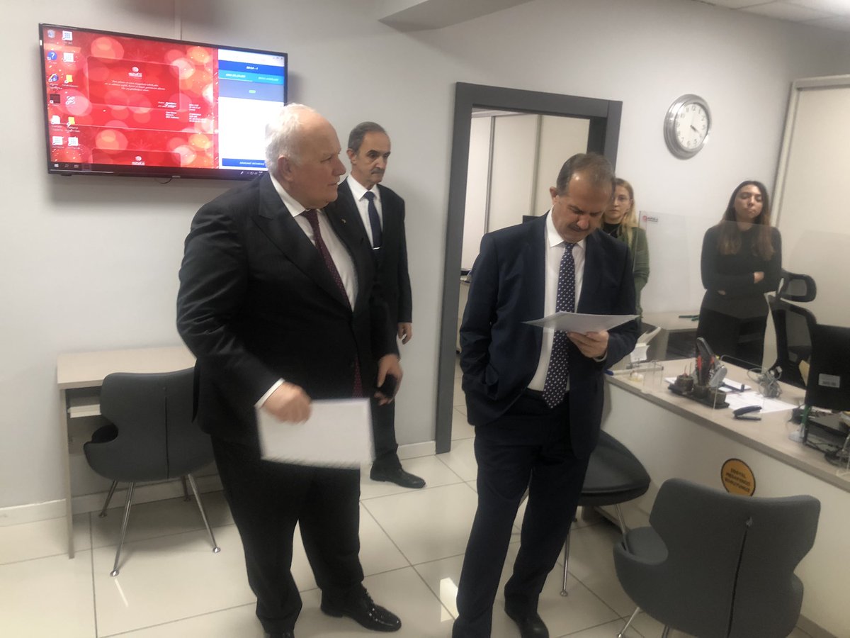 Ankara İl Nüfus ve Vatandaşlık Müdürlüğü (@ankara_il) on Twitter photo Vali Genel Müdürümüz Sayın İbrahim TAŞYAPAN 2023 yılında ki başarılı çalışmaları ve yıl sonunda oluşan yoğun talepleri özverili bir şekilde karşılayan tüm nüfus personeline il müdürlüğümüz nezdinde teşekkür etti.
<a href="/av_mehmetsaglam/">Mehmet Sağlam</a>
<a href="/vasipsahin/">Vasip Şahin</a>
<a href="/itasyapan/">İbrahim Taşyapan</a>
<a href="/edizsurucu/">Ediz Sürücü 🇹🇷🇹🇷🇹🇷</a>
<a href="/TCNufus/">Nüfus ve Vatandaşlık İşleri Genel Müdürlüğü</a> Vali Genel Müdürümüz Sayın İbrahim TAŞYAPAN 2023 yılında ki başarılı çalışmaları ve yıl sonunda oluşan yoğun talepleri özverili bir şekilde karşılayan tüm nüfus personeline il müdürlüğümüz nezdinde teşekkür etti.
<a href="/av_mehmetsaglam/">Mehmet Sağlam</a>
<a href="/vasipsahin/">Vasip Şahin</a>
<a href="/itasyapan/">İbrahim Taşyapan</a>
<a href="/edizsurucu/">Ediz Sürücü 🇹🇷🇹🇷🇹🇷</a>
<a href="/TCNufus/">Nüfus ve Vatandaşlık İşleri Genel Müdürlüğü</a>