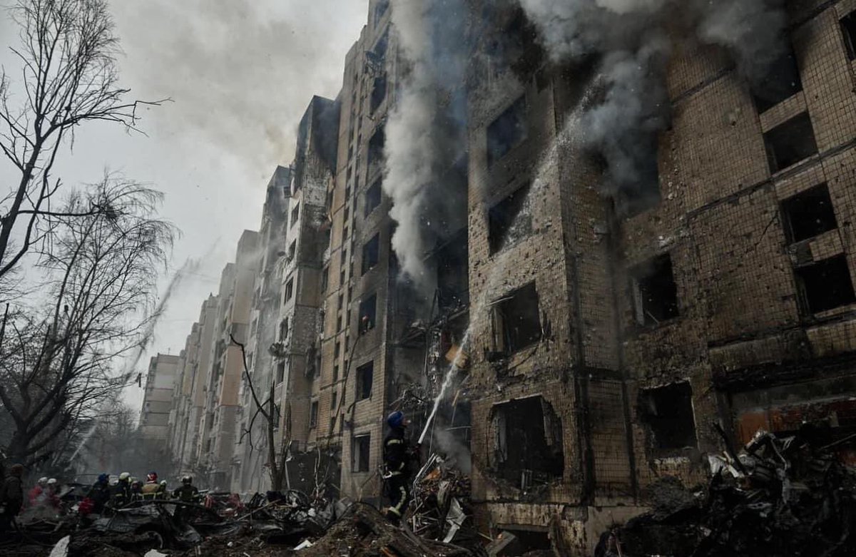 SashaUstinovaUA's tweet photo. Just a capital of the European country in 2024 

Kyiv 2/01/2024 

#RussiaIsANaziState #RussiaisATerroistState #StopRussia https://t.co/gxW6f7imOE