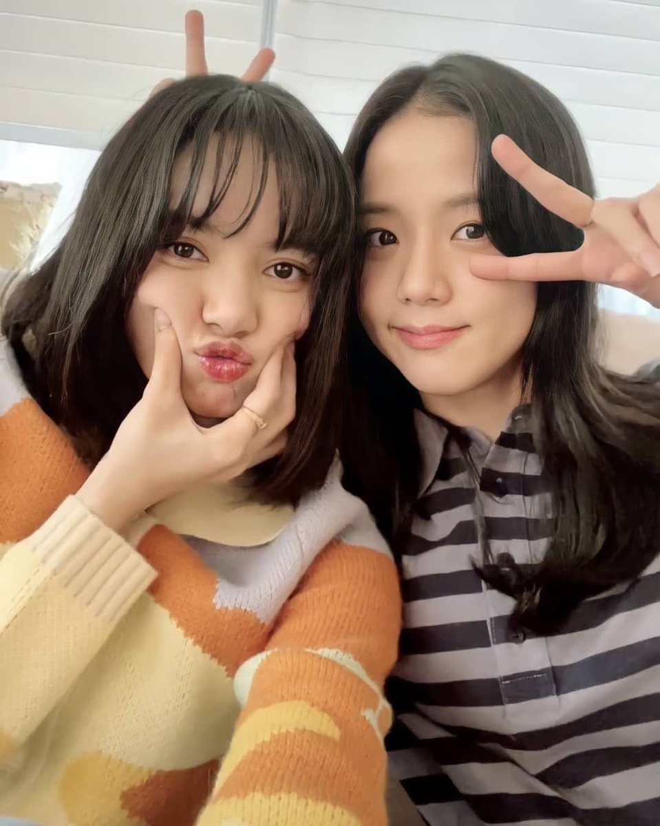 .𝗲𝘃𝗲𝗿𝘆𝘁𝗵𝗶𝗻𝗴𝗶𝘀𝗷𝗸𝗹𝗺⋆ 💜💛 tweet media
