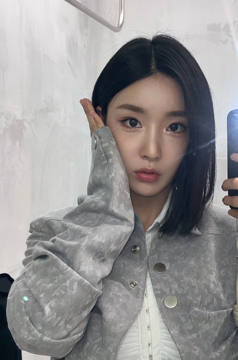 bestground0314's tweet photo. 좀 귀엽다 ㅋㅋ https://t.co/MFVJhUFHOZ