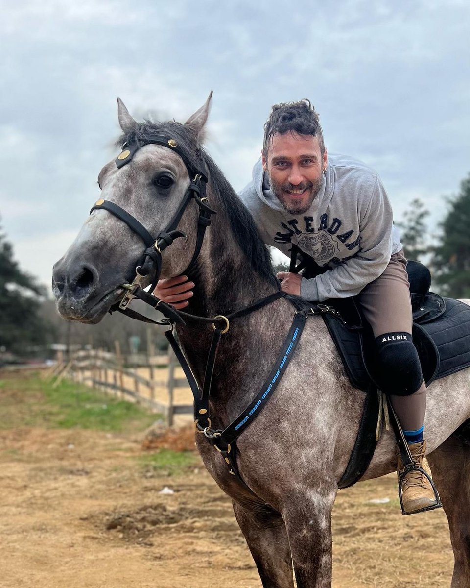 İş arkadaşı Cesur Bey ile 🏇

#SeçkinÖzdemir #Fatih