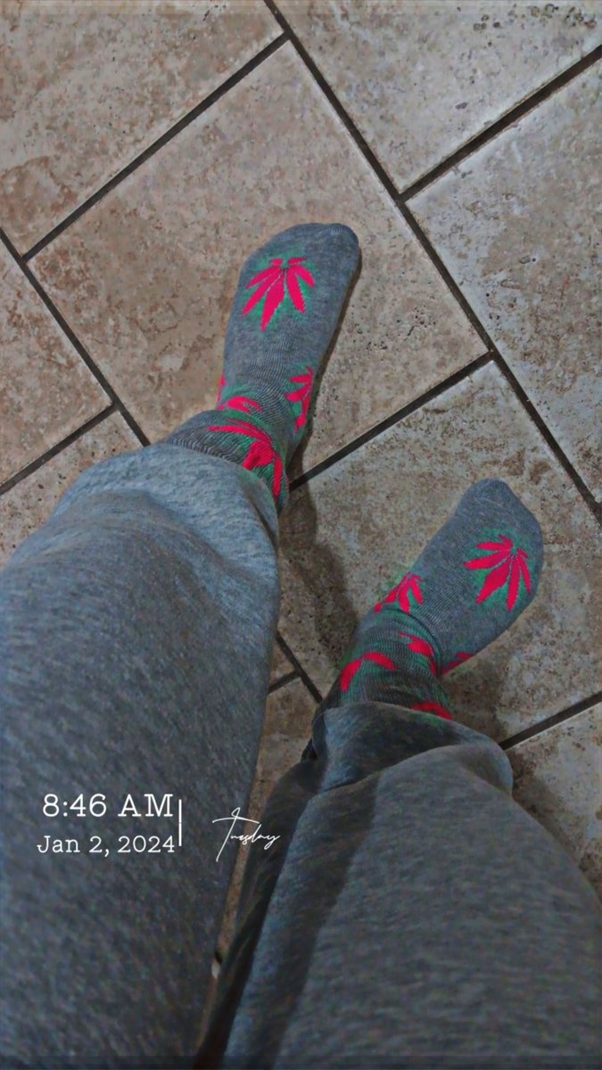 When you get dressed for the occasion 💚🩷💚
#wakeNbake