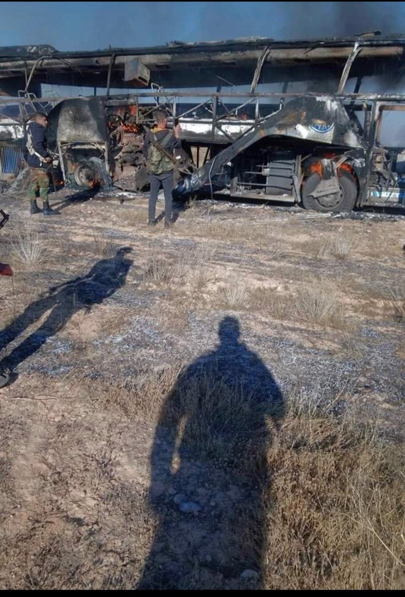 Leafyjihad's tweet photo. @slicer1v1 @Asw3dF Imfao your buses in al badia has central heaters https://t.co/hM1fU3S0Jz