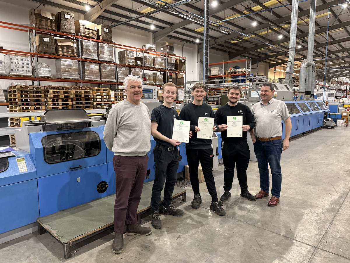 Learn2print's tweet photo. Sweet success celebrated at CPI - Clowes today. A massive well done to 3 fantastic students. Credit to you all for the handwork and commitment. Could this be you next? Get into Print. #learn2print #GQA #apprenticeshipinprint #apprenticeships https://t.co/tZZWR908kg