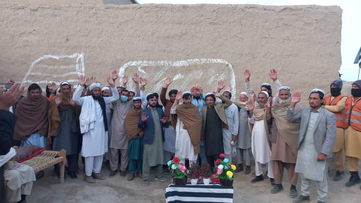 MuftiArifHaqani's tweet photo. #حلقہ NA_26 PK_68 #ضلع_مہمند
آج بھی ضلع مہمند کے تحصیل حلیمزئی وی سی 1 میں دو شمولیتی تقریبات ہوئیں۔
 جس میں 80  افراد خاندانوں سمیت جے یو آئی میں شامل ہوگئے۔مہمان حصوصی امیدوار حلقہ این اے 26 ضلع مہمند مفتی محمد عارف حقانی تھے۔۔ 
@MuftiArifHaqani @JamiatPage_1 @JN_News_1 @MoulanaOfficial