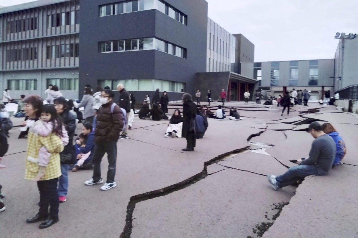 DFSantanaW's tweet photo. #TheLordJudgesSin 

⚠️TERREMOTO MASSIVO ATINGE A NAÇÃO DO JAPÃO 🇯🇵.
PROFETIZADO PELO PROFETA DO SENHOR, DR. DAVID OWUOR. ⚠️

🛑 PROFECIA COMPLETA
(01/08/23):

https://t.co/9QAHcGBwFI

🛑 PROFECIA CUMPRIDA
(01/01/2024):

https://t.co/DbIKqFIRXQ https://t.co/HQD4WATxVd