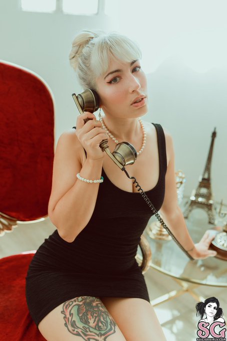 &ldquo;We belong to nobody&rdquo; es el nuevo set de @livay_d_punk disponible s&oacute;lo en nuestra web! 📸 @gloom_sg -<a class="tags" href="/tag/livay_d_punk">@livay_d_punk</a><a href="/tag/memberreview"class="tags"><span>#memberreview</span></a>