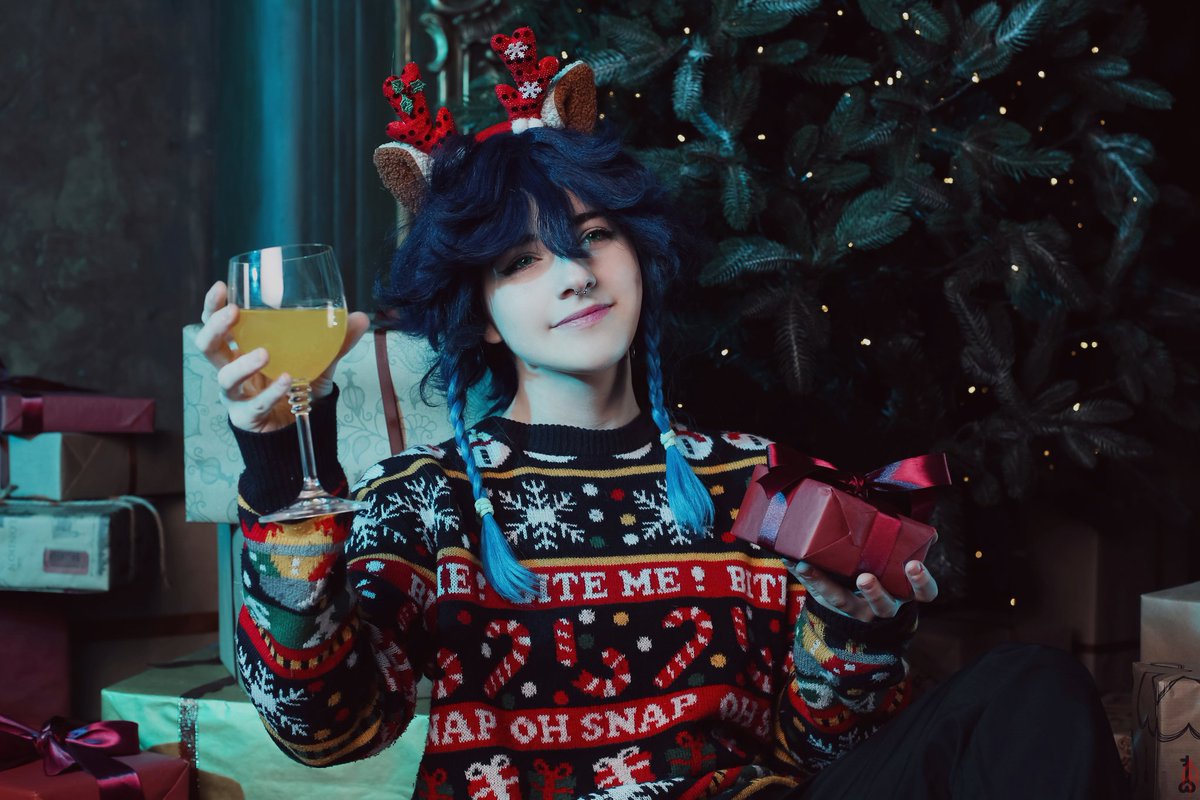bulkotik's tweet photo. с новым годом дорогие
что-то я припозднился но не вааажно)

#venti #cosplay https://t.co/E2rNhFdpaH