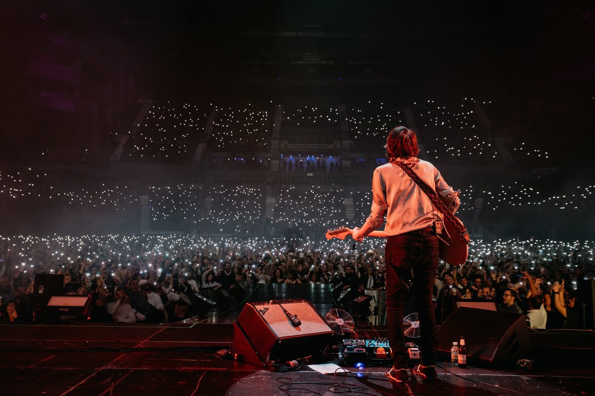 Seguimos! Aún borrachos perdidos! ❤️🍷
No hay palabras para expresar lo vivido en el Wizink, solo estar tremendamente emocionados y sobre todo agradecidos 🙏🏻

📸 @rakelodel