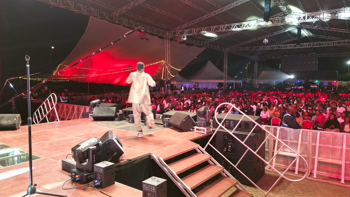 EliteSoundsKe's tweet photo. #ShushaNyavu setup to usher in 2024
@MwalimChurchill #churchillShushoLive #EliteSounds 0712 018 018, 0737 950253, sales@elitesounds.co.ke https://t.co/8XvRNDOQ81