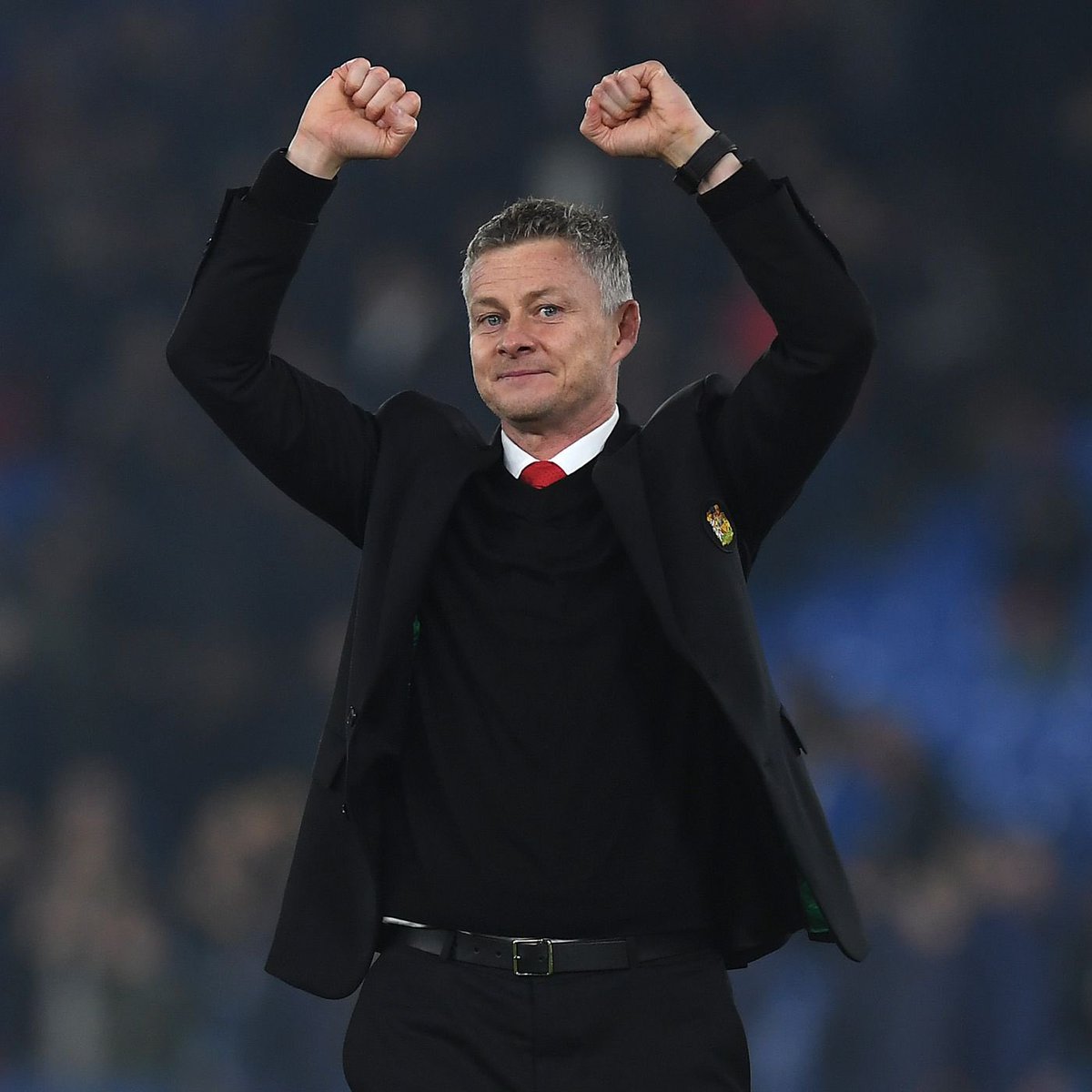 UtdForever7's tweet photo. 🔘Finished 3rd in his first full season.
🔘Finished 2nd in his second season.
🔘The longest away win record in the Premier League history.
🔘Under him Man United scored a record breaking 124 goals in one season.
🔘First ever manager to beat Pep Guardiola three times in one season.
🔘Played two cup finals in two years.

🔘Ole Gunnar Solsjkaer 🔴⚽

#MUFC