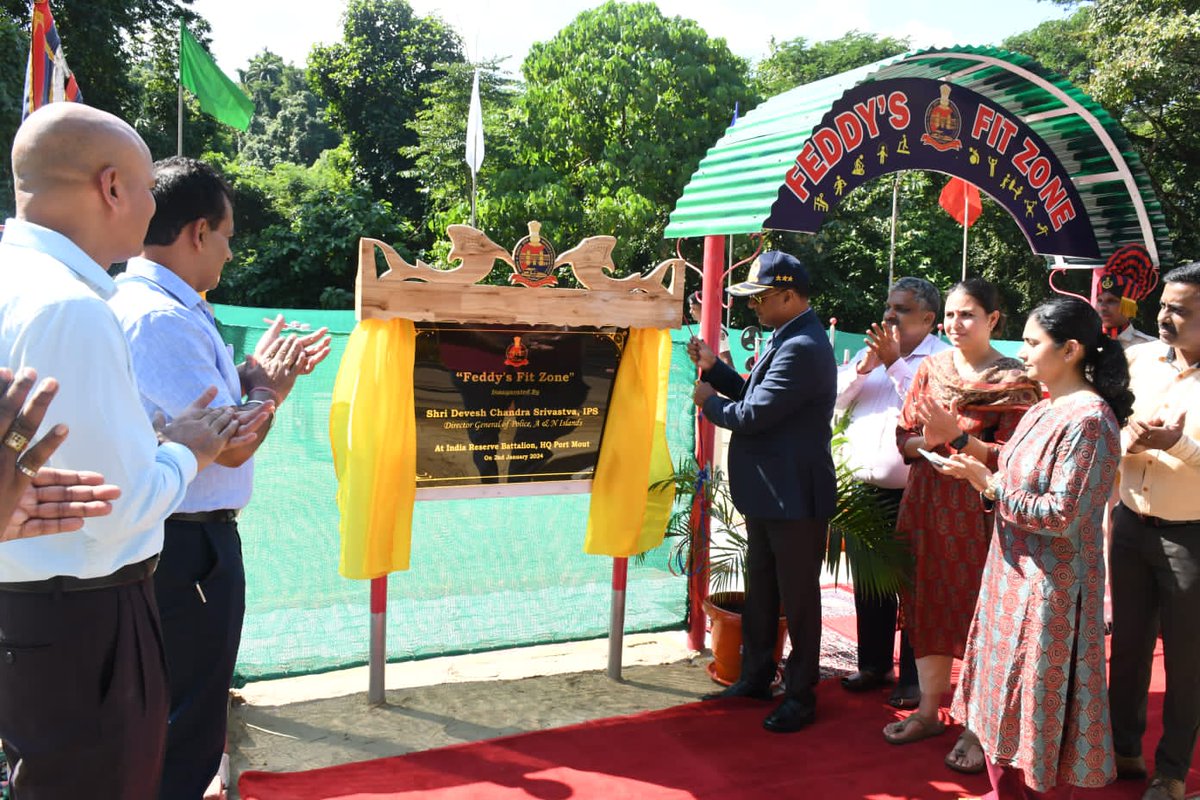 AndamanPolice's tweet photo. In a momentus ceremony at IRBn HQ Port Mout, Director General of Police Sh. Devesh Chandra Srivastva, IPS unveiled "Feddys Fit Zone"—a testament to sustainability and a heartfelt tribute to the late Ct. Fedrick of IRBn. https://t.co/JCDfaqBNC6