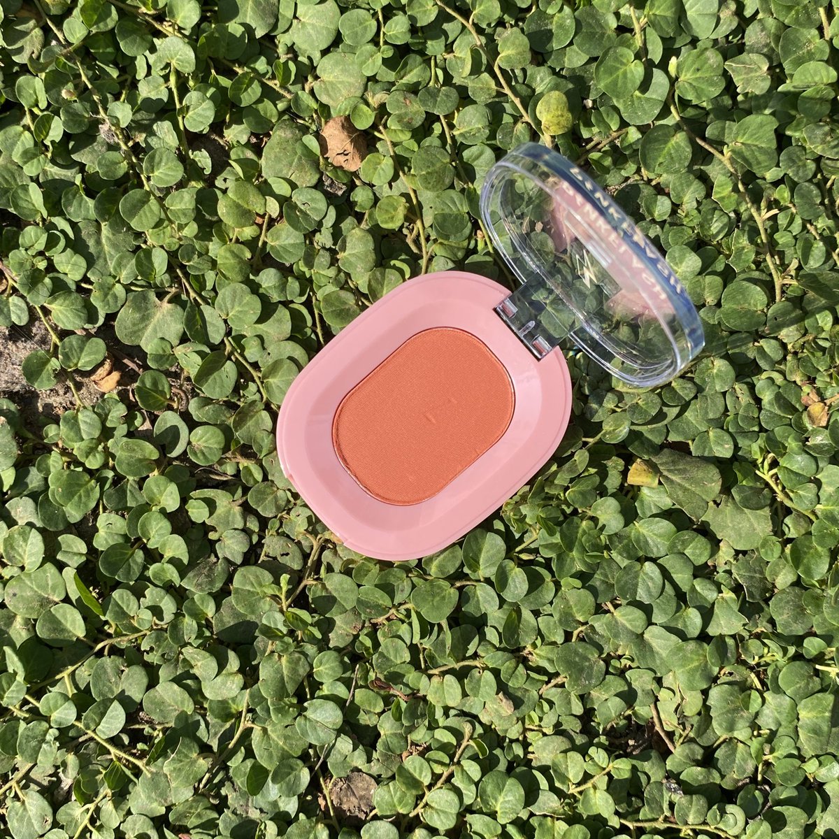 rachiecha's tweet photo. mau lanjut ngga ke kelebihan dari blush pinklash inih? #makeupcaca https://t.co/0kZl2aVEll