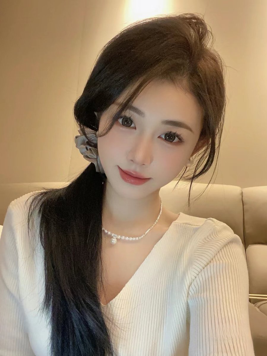 Swiftlessness's tweet image. 一天天的过去