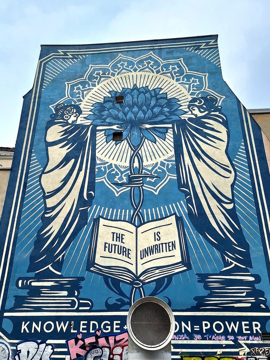 Fin d'écriture du prochain Antoine Marcas loin de la civilisation. Un indice se cache dans l'une de ces trois photos… À très vite… Le futur n'est jamais écrit...