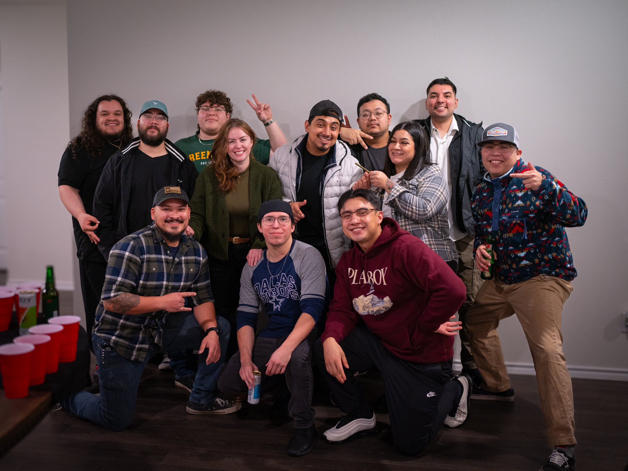 3 pic. One with the homies. #HappyNewYear https://t.co/WXzFd17l8H