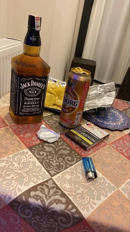 Misafirimle içiyoruz ❤️❤️