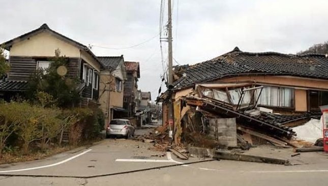 A 7.5 magnitude earthquake struck central Japan on Monday 1st Jan 2023 afternoon, collapsing buildings, causing fires and triggering tsunami alerts as far away as eastern Russia, prompting orders for residents to evacuate affected coastal areas of Japan.
#Disasterriskreduction