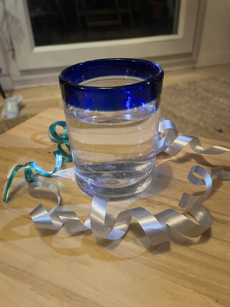 EChenut's tweet photo. 📆 Un mois sans alcool et festif, un défi à se lancer 🙋🏾‍♂️💦

🙇🏾‍♂️L’occasion de s’interroger sur sa consommation. 

1️⃣ mois avec pour objectif 100% de bénéfices pour la santé. 

#DéfiDeJanvier #DryJanuary #santé #addication @DryJanuaryFR https://t.co/WcGQJ4zx70