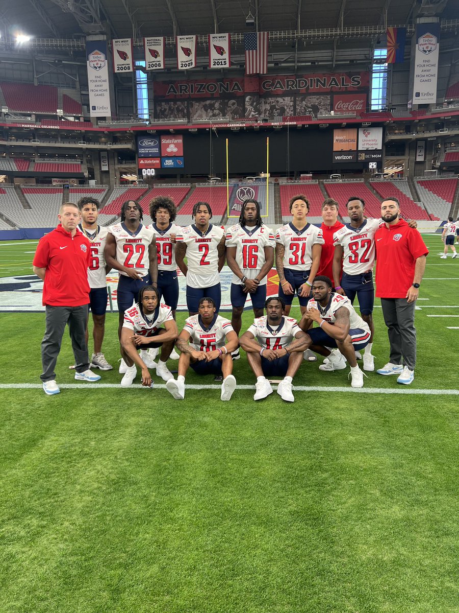 CoachParuta's tweet photo. What a ride… More than anything else, proud of the commitment and sacrifice this group made for one another day in and day out. Great players - better men. A journey I won’t soon forget.

The best is yet to come #StoneStrikers https://t.co/nod6E61iN1