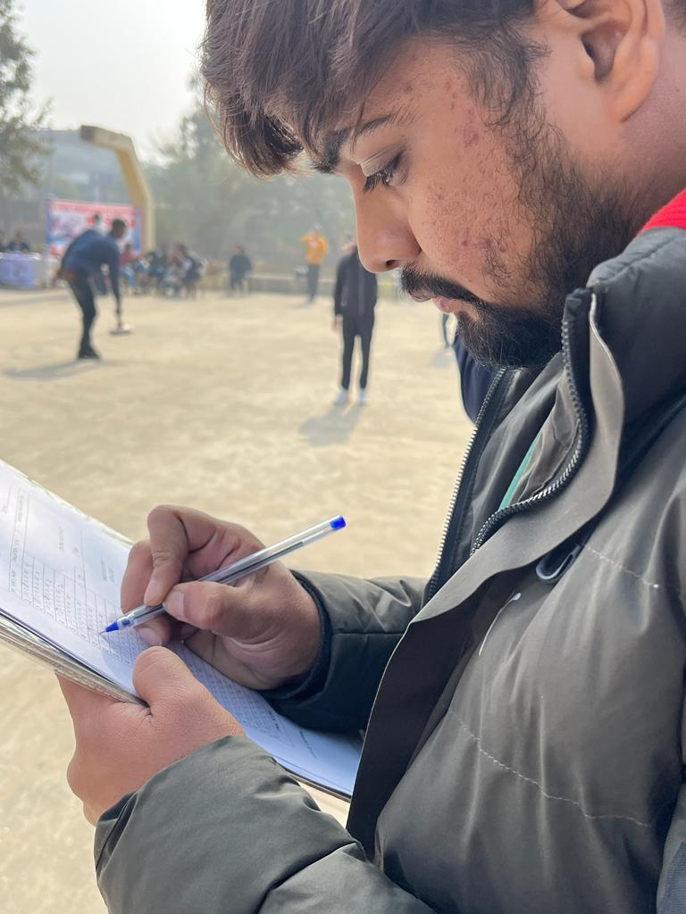 stock_sport's tweet photo. Day -1 of icestock sports trials for upcoming 10th icestock sports national at gulmarg kashmir from 27-29 January 2024.
#icestocksports #icestocksport #eisstocksports #eisstocksport #eisstock @stock_ice @boxer_ravikumar @DelhiIce @Icestockjk https://t.co/GQcERdDCII
