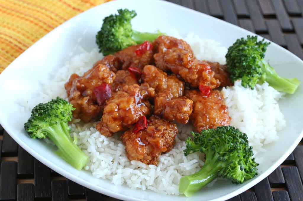 ExcellentCuisin's tweet photo. Every Asian cuisine is made using the freshest and highest-quality ingredients, ensuring that each bite is packed with flavor and nutrition. Visit us today at 8733 SE Division St Suite 101, Portland, OR 97266!

#AsianCuisine https://t.co/O8Txss3V0P https://t.co/YvlOUL4nKg