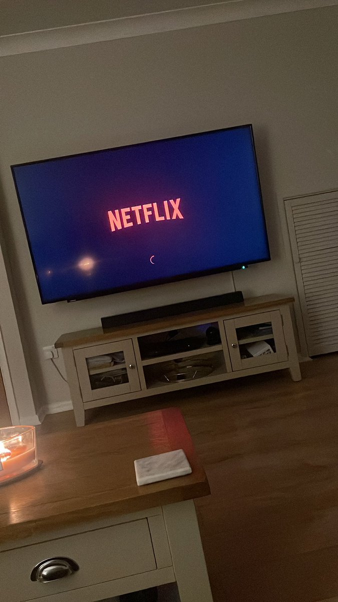 NeeshaWright's tweet photo. @skytv paying for a service we can’t use! Day 5 of just a loading ring! https://t.co/KTuQBXQVur