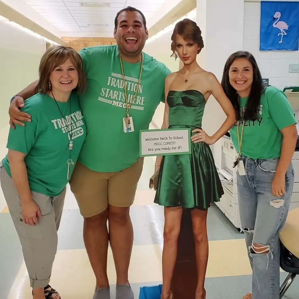 From Spirit Week, playground playdates, Staff Appreciation, Cool Critters, Trunk or Treat Bookfair and much more, MECC had the BEST first half of the year! 

THANK YOU ALL for all of your support and participation!