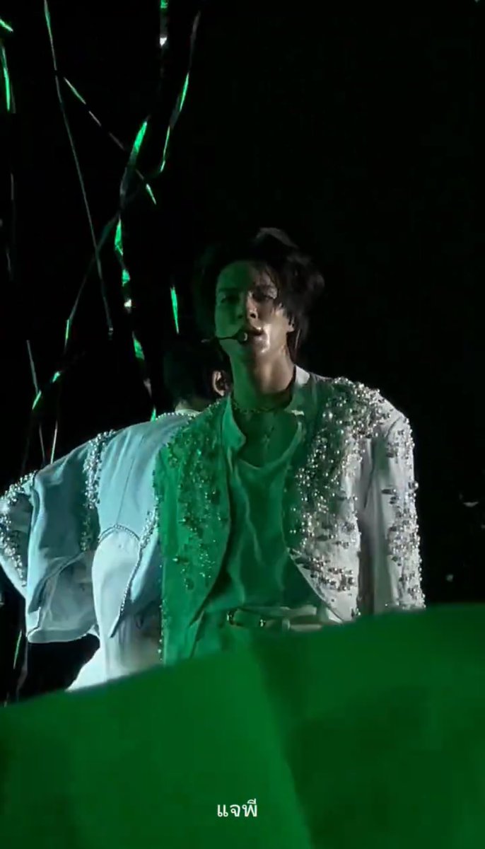 JENO LEE???