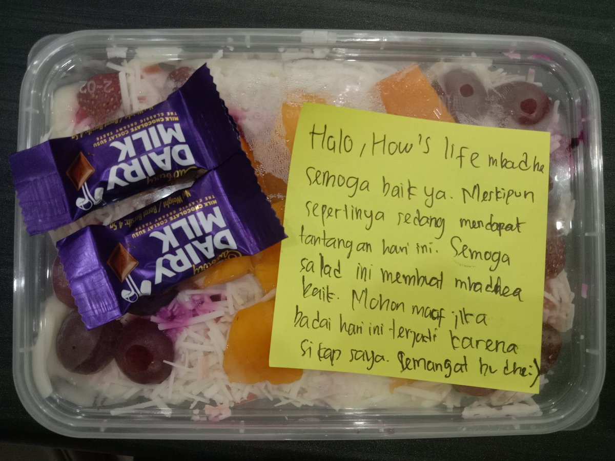 annidadhea's tweet photo. aku suka sekali kata-kata, gift sekecil apapun kalo ada kalimat sayangnya berasa aku disayangin semua makhluk bumi

foto-foto ini, contohnya.

untuk semua orang yang s
udah ngasih aku gift sambil ditulisin kata-kata, makasih banyak ya, itu semua bikin aku merasa sangat berharga! https://t.co/J1finhm2ih