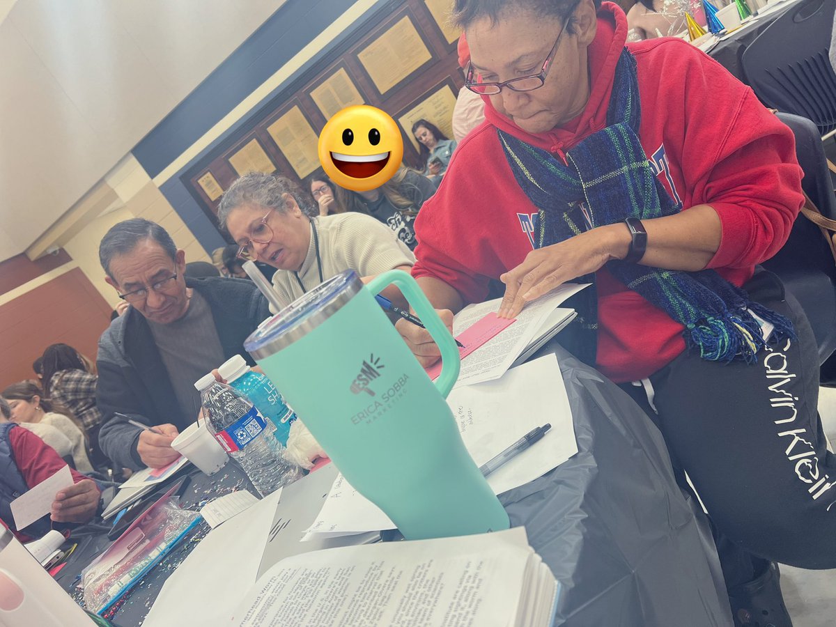 Terrific <a href="/TWE_Texans/">Townewest Elementary</a> educators engaging in PD by T.A.P. ing into Reading 📖 &amp; Writing ✍️ integration with the AMAZING <a href="/touch_golding/">Golding Touch Education Consulting LLC</a> #GTEC24FBISD