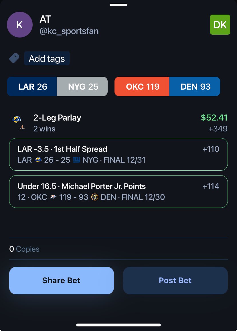 Alex Turner tweet media