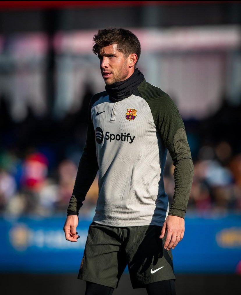 O futuro de Sergi Roberto não está nada claro. O clube ainda não tomou uma decisão. O atleta quer ficar, mas sabe que a situação atual não é a mesma de antes.

🗞️ <a href="/relevo/">Relevo</a>
