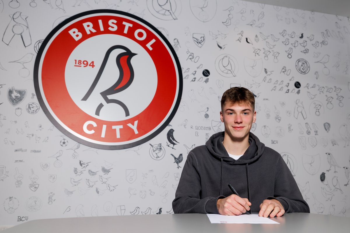 Jack is a Robin 

<a href="/BristolCity/">Bristol City FC</a> have signed Jack Griffin. The sixteen year old forward Griffin has signed a two-year scholarship to follow Ben Acey, Tim Ap Sion and Alex Scott to the Robins.

More at guernseyfc.com