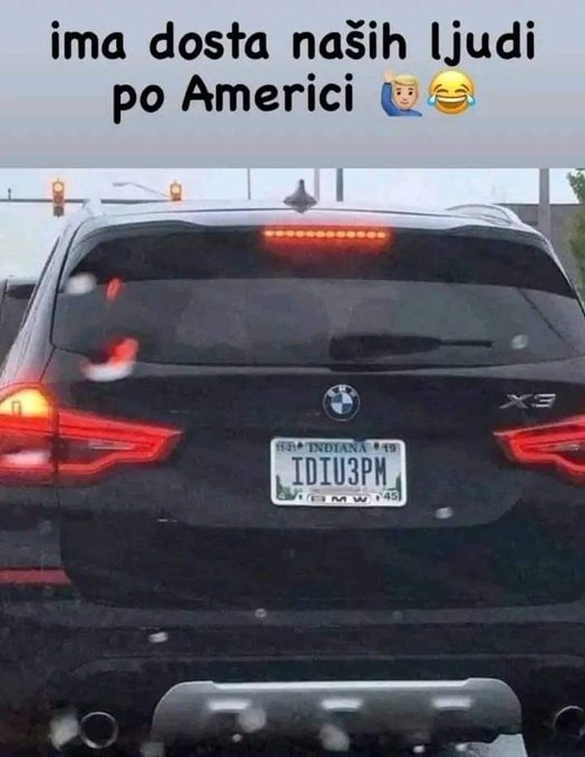 GC2dxrsXwAAxK-8?format=jpg&name=small