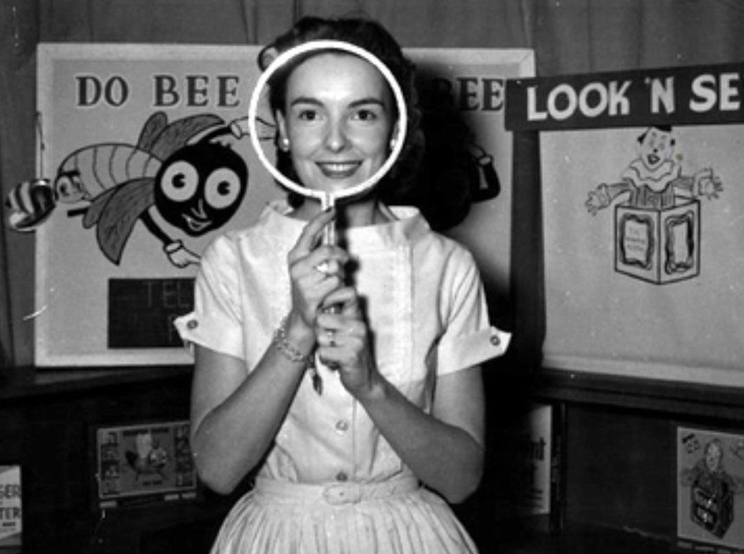 Maureen McCormick tweet media