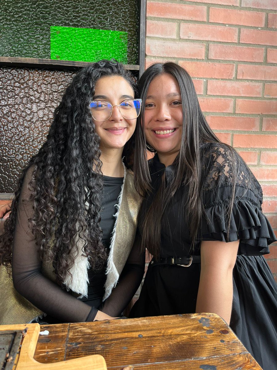 Isabel Cruz. tweet media