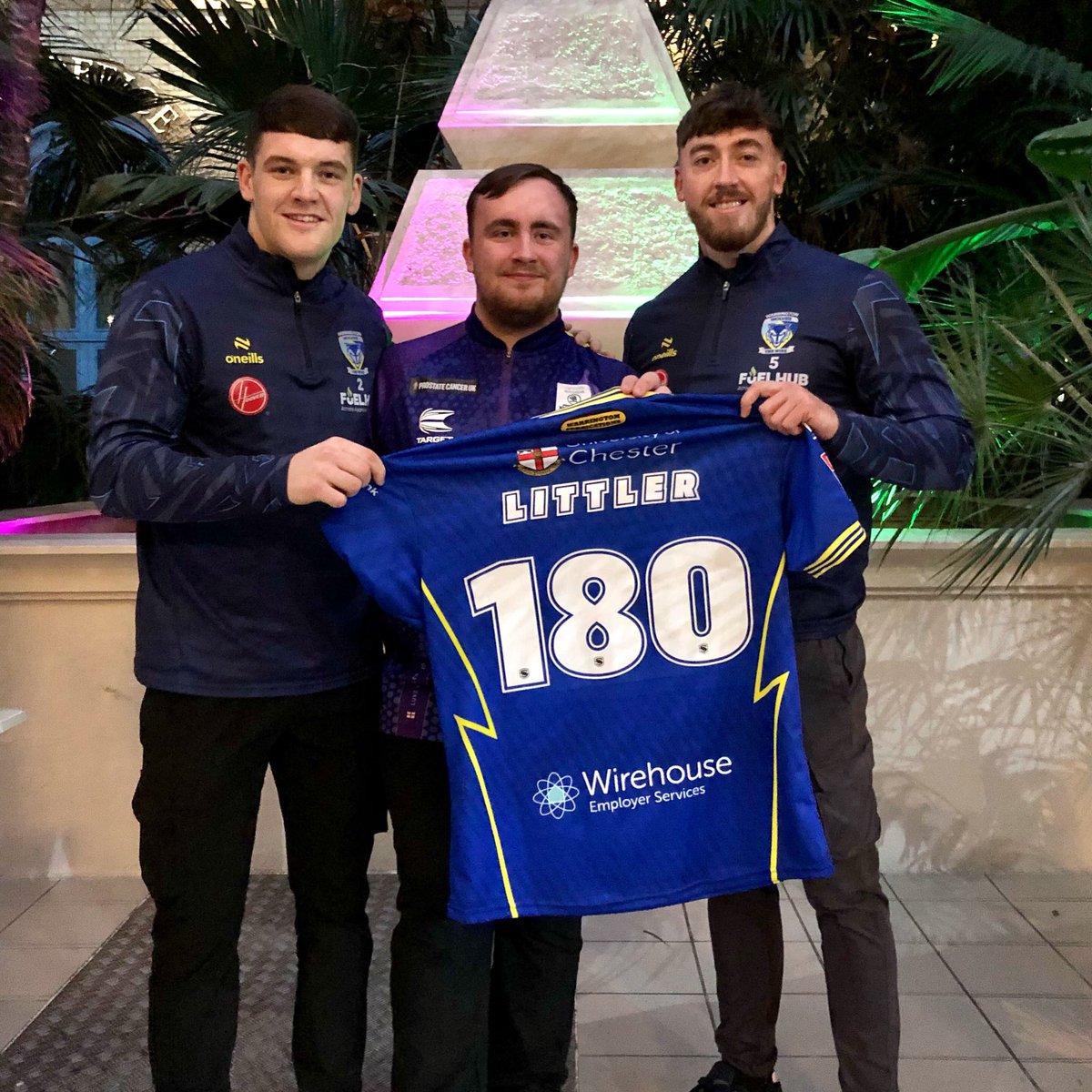 WarringtonRLFC's tweet photo. Showing our support for the Nuke @ Ally Pally! 🎯 https://t.co/TSGtgJTXco