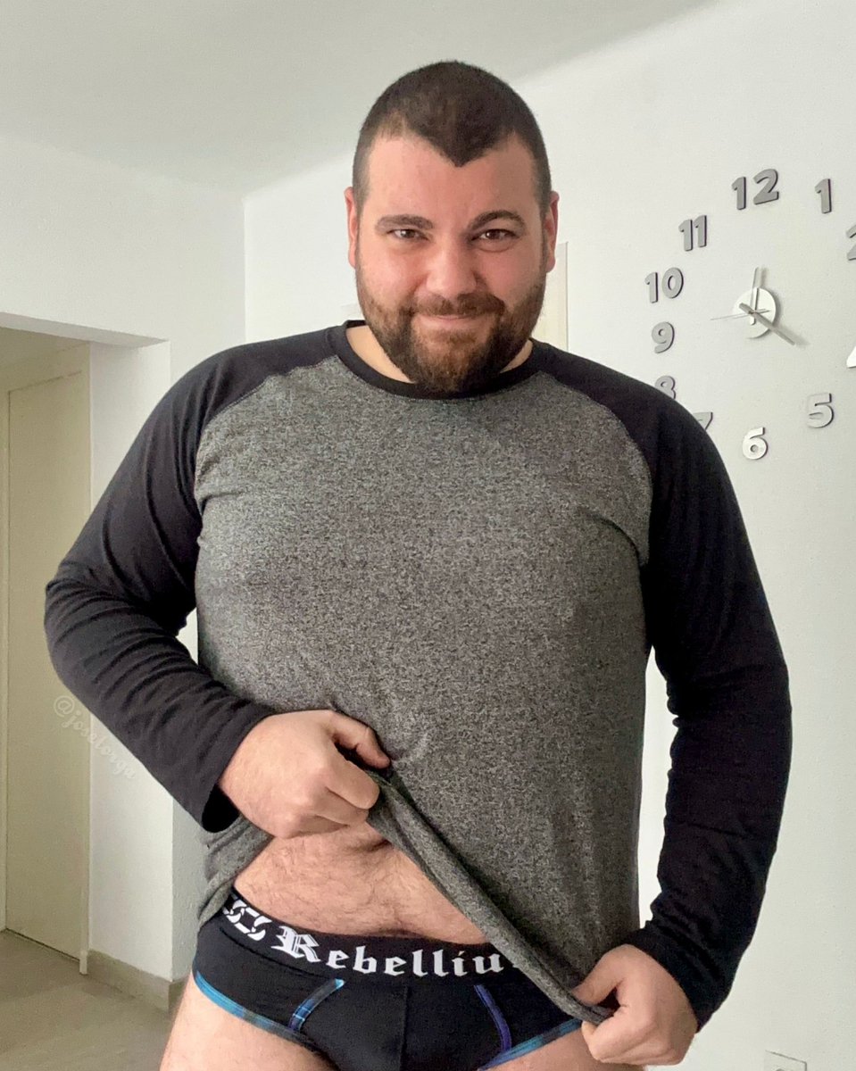 JoseTorga's tweet photo. Comienzo el 2024 colaborando con los chicos de @RebelliumUnder y os aseguro que su ropa interior de algodón orgánico es la más cómoda que he usado en mucho tiempo. 

•••

#Underwear #underwearmen #rebelliumunderwear #underwearformen https://t.co/Pce2L0lpgB