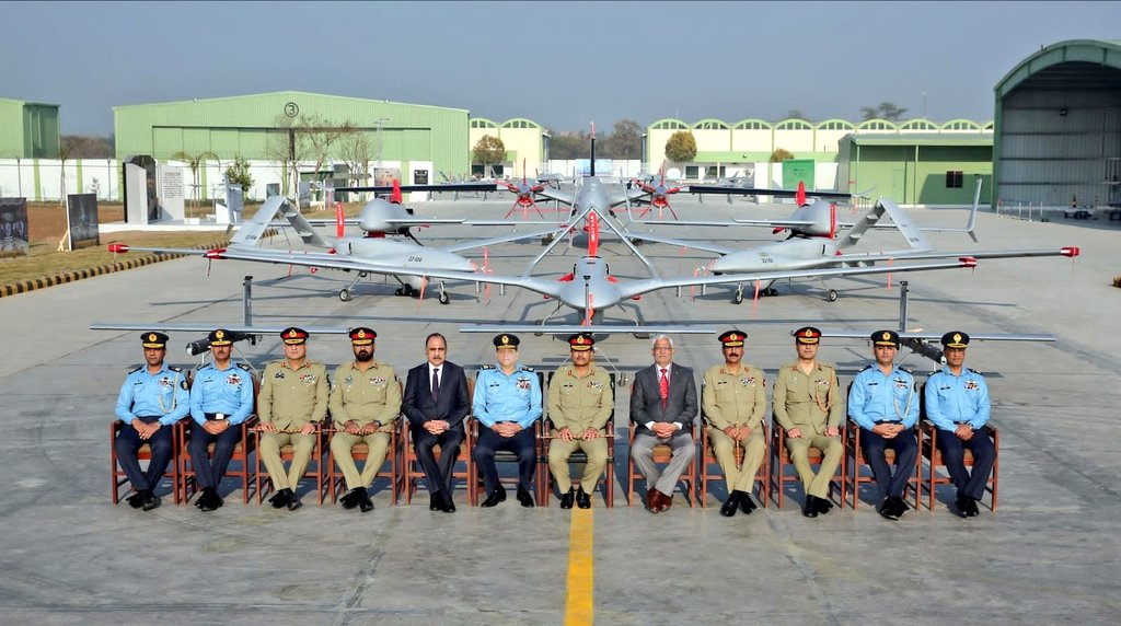 باكستان لشراء 50 طائره J-10CE من الصين منها 30 بشكل طارئ مع الذخائر - صفحة 5 GC2fcGGboAAIVjf?format=jpg&name=medium