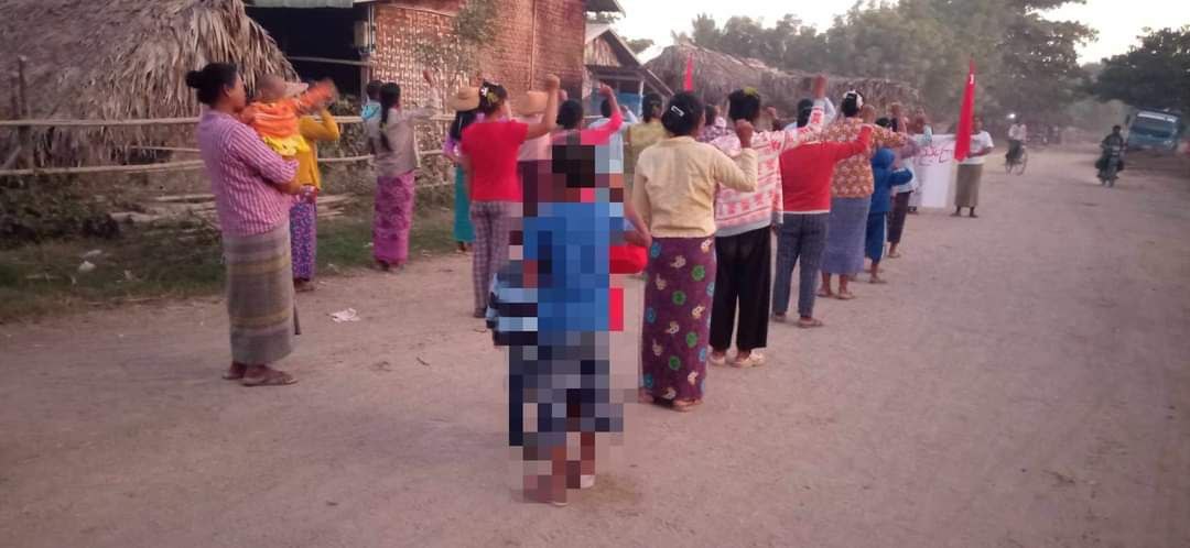 nway_jasmine's tweet photo. Pro democracy residents in #Yinmarpin Township, are still marching with vigor to keep opposing the military dictatorship.
#LegalizationOfNUG
#WhatsHappeningInMyanmar #2024Jan2Coup https://t.co/UC4lJg4vlS