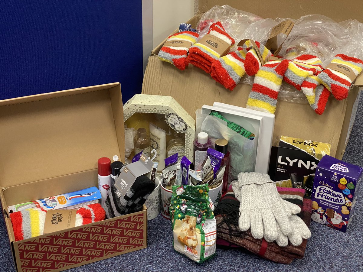 Thank you so much to the team @sheffcare for donating these festive gifts for our customers before Christmas! 👏