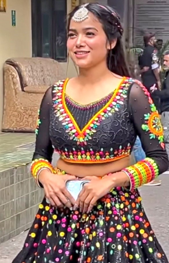 WeTheThinkers's tweet image. || 10 PM Hashtag Booster ||

400 comments using ht👇🏻

- #Abhisha
- #AbhishekMalhan 
- #ManishaRani 

Let&apos;s complete this👍🏻

#AbhishaForever #AbhishaFam