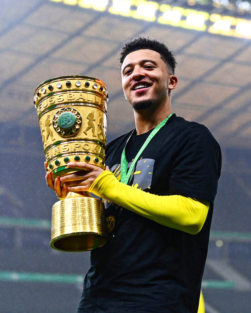 ActuFoot_'s tweet photo. 🚨 Jadon Sancho est sur le point de faire son retour à Dortmund ! 🔙💛🖤

Il s’agira d’un prêt de 6 mois.

Toutes les parties travaillent pour boucler l’accord.

🗞️ @Plettigoal https://t.co/ZNORuq1T5B