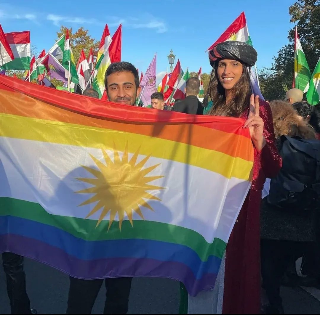 Liberte_Murat's tweet photo. @Omer_A12 Bunları tanıyan var mı?
Adları/lakapları tokmakçı kürtler...
aponun arkasında bunlar ne arıyor?.. https://t.co/R9DWomnLDj