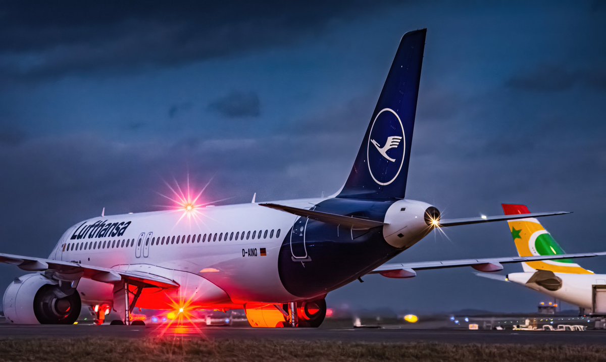 AymBertorello's tweet photo. Dernier spotting de l’année - CDG 31 décembre 2023 🎄#avgeeks #CDG https://t.co/sfWH4K44sL
