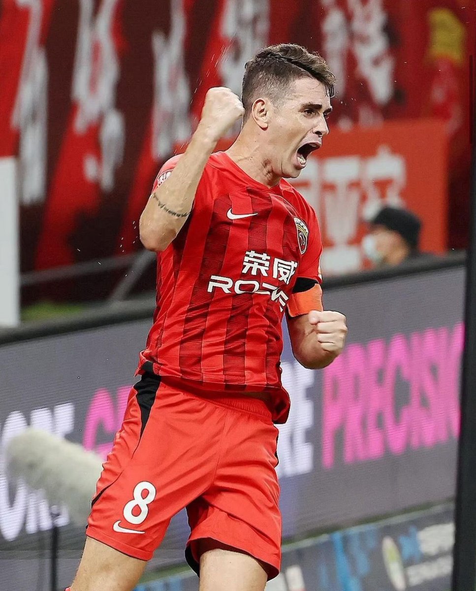 Very proud and happy to have been the CSL assists leader this season with 13 assists. This wouldn't be possible without my teammates and I'm grateful to them. Come on, Shanghai 👊🔴